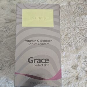 Grace Vitamin C Booster Serum - Gray and Pink